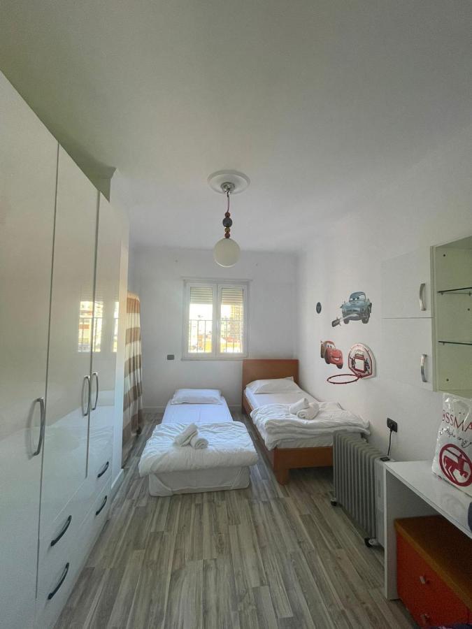 Tirana Center Apartment Luaran gambar